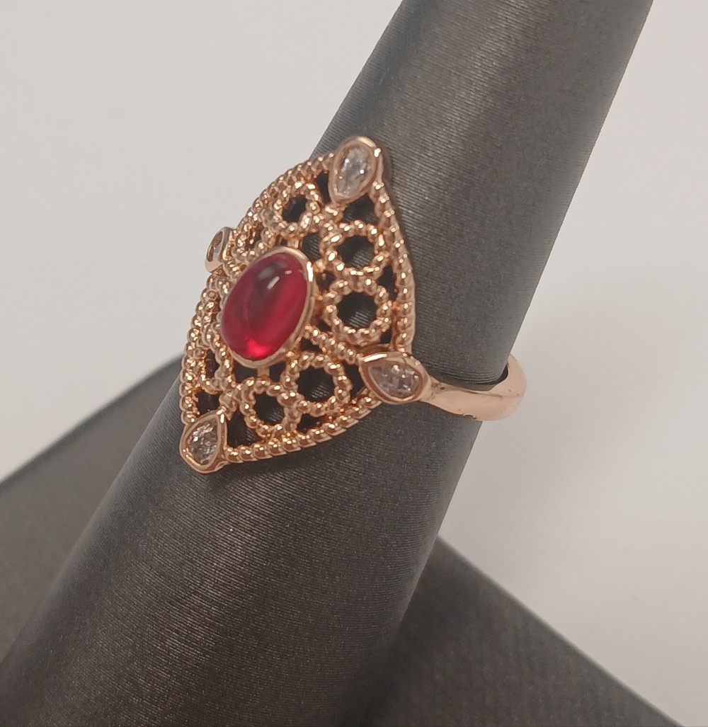 New 18k Goldplated Red Gemstone Filigree Dainty Ring Size 5.5